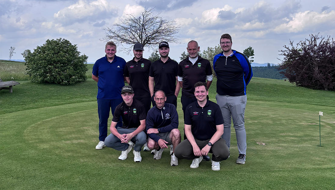 https://golfclub-schmallenberg.de/wp-content/uploads/2026/06/DGL-Mannschaft-GC-Schmallenberg-Start.png